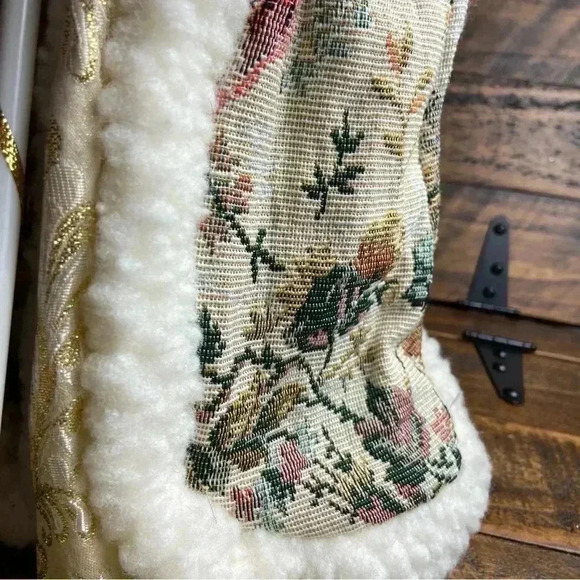 Elegant Old World Santa/Father Christmas Tree Topper White Fur 15” - Picture 10 of 13